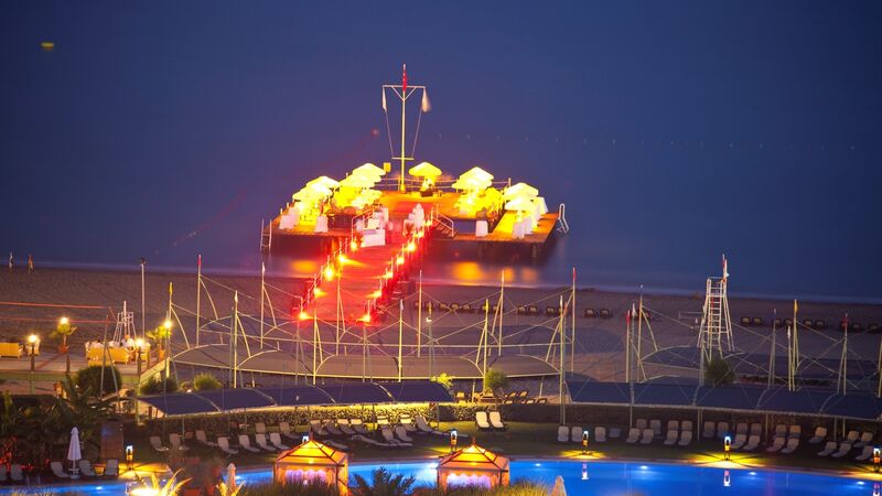 Limak Lara Deluxe Hotel & Resort